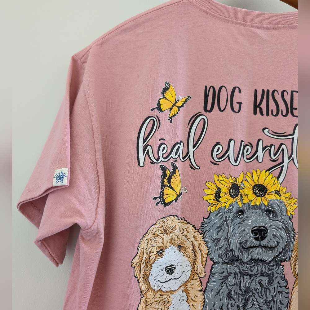 SIMPLY SOUTHERN Dog Kisses Heal Everything T Shirt Women's L Cockapoo Dusty Rose - Picture 5 of 12